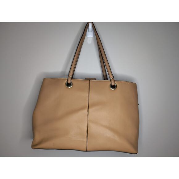 Steve Madden quilted camel tan fall shoulder bag - Picture 3 of 10